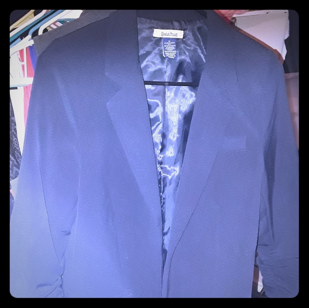 Womans navy blue blazer